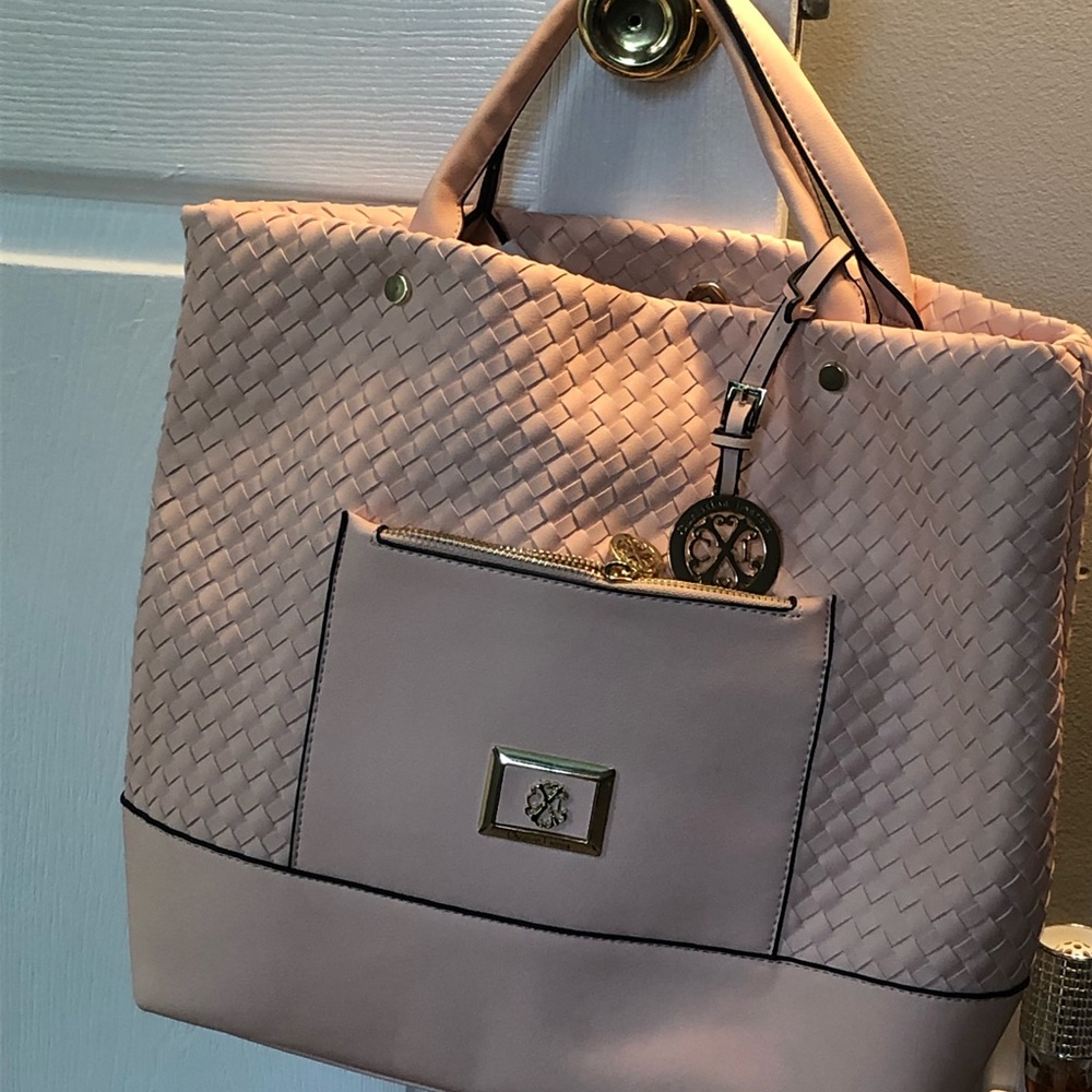 Woven handbag